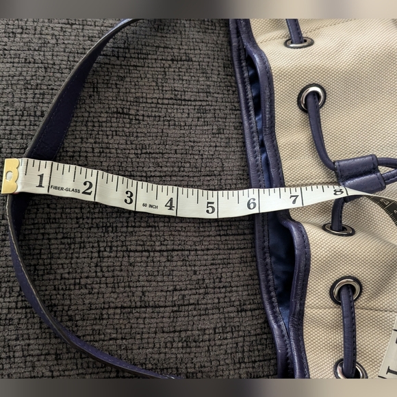 COACH BUCKET CREAM/NAVY LEATHER TRIM HOBO BAG. - Picture 16 of 16